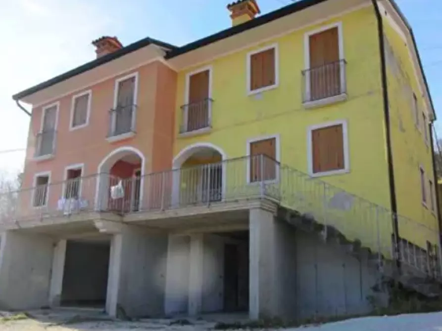 Immagine 2 di Casa indipendente in vendita  in Contrà Bertacchi a Lusiana Conco