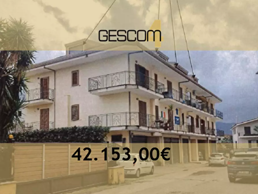 Immagine 1 di Appartamento in vendita  in Via Giovanni Amendola a Montesarchio