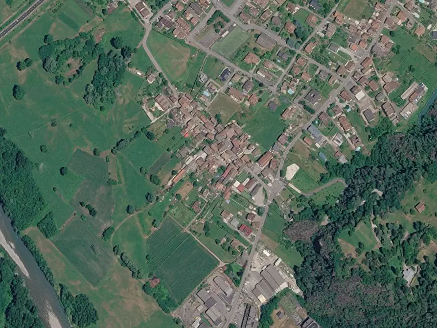 Immagine 3 di Appartamento in vendita  in Piazza Dante a Esine