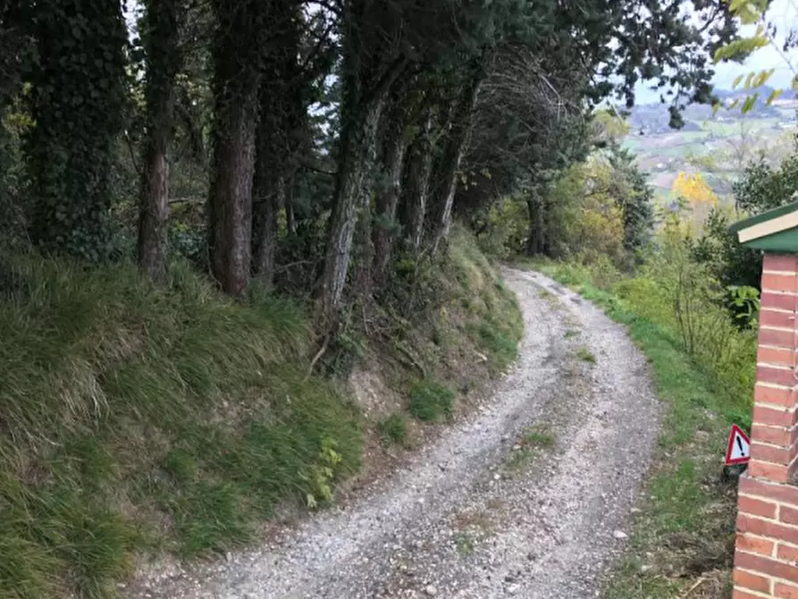 Immagine 5 di Villa in vendita  in  località La Serra a Monzuno