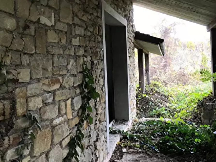Immagine 6 di Villa in vendita  in  località La Serra a Monzuno