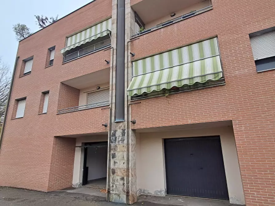 Immagine 6 di Appartamento in vendita  in via Europa Unita a Castello D'argile