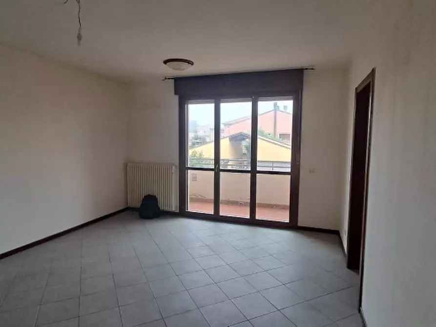 Immagine 22 di Appartamento in vendita  in via Europa Unita a Castello D'argile