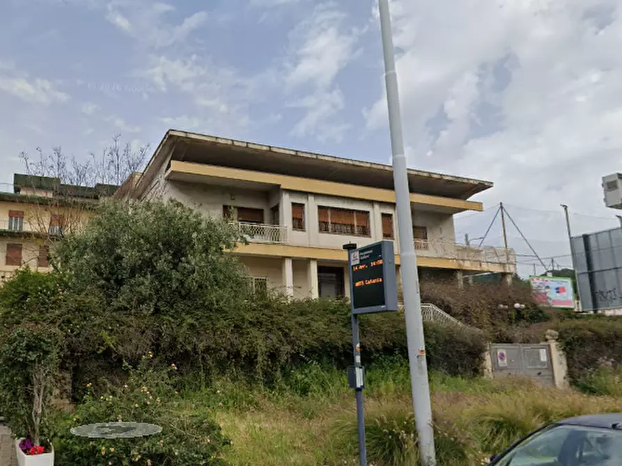 Immagine 6 di Villa in vendita  in Viale Odorico da Pordenone a Catania