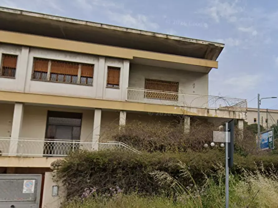 Immagine 8 di Villa in vendita  in Viale Odorico da Pordenone a Catania