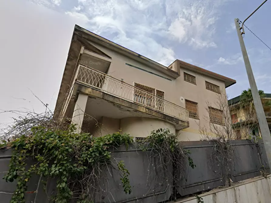 Immagine 10 di Villa in vendita  in Viale Odorico da Pordenone a Catania
