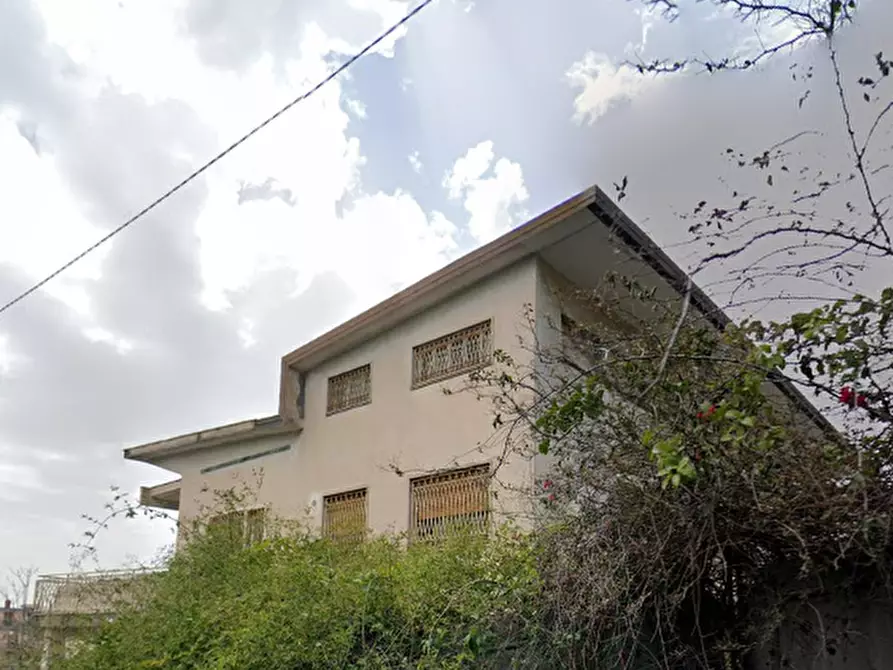 Immagine 11 di Villa in vendita  in Viale Odorico da Pordenone a Catania