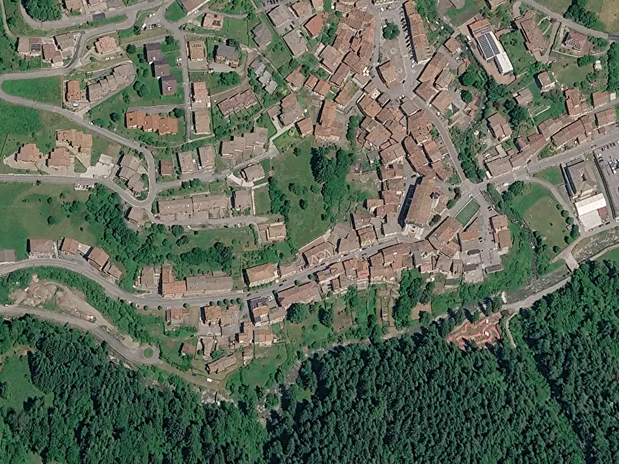 Immagine 24 di Appartamento in vendita  in Via Castiglione a Collio