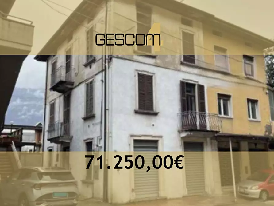 Immagine 1 di Porzione di casa in vendita  in Via Vittorio Veneto a Piancogno