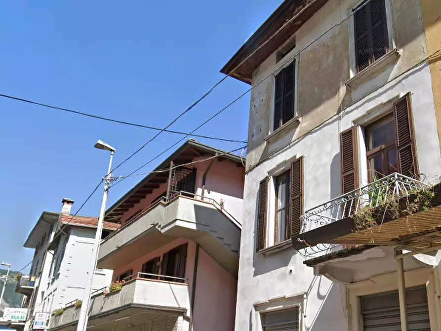 Immagine 3 di Porzione di casa in vendita  in Via Vittorio Veneto a Piancogno