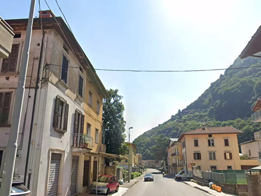 Immagine 25 di Porzione di casa in vendita  in Via Vittorio Veneto a Piancogno