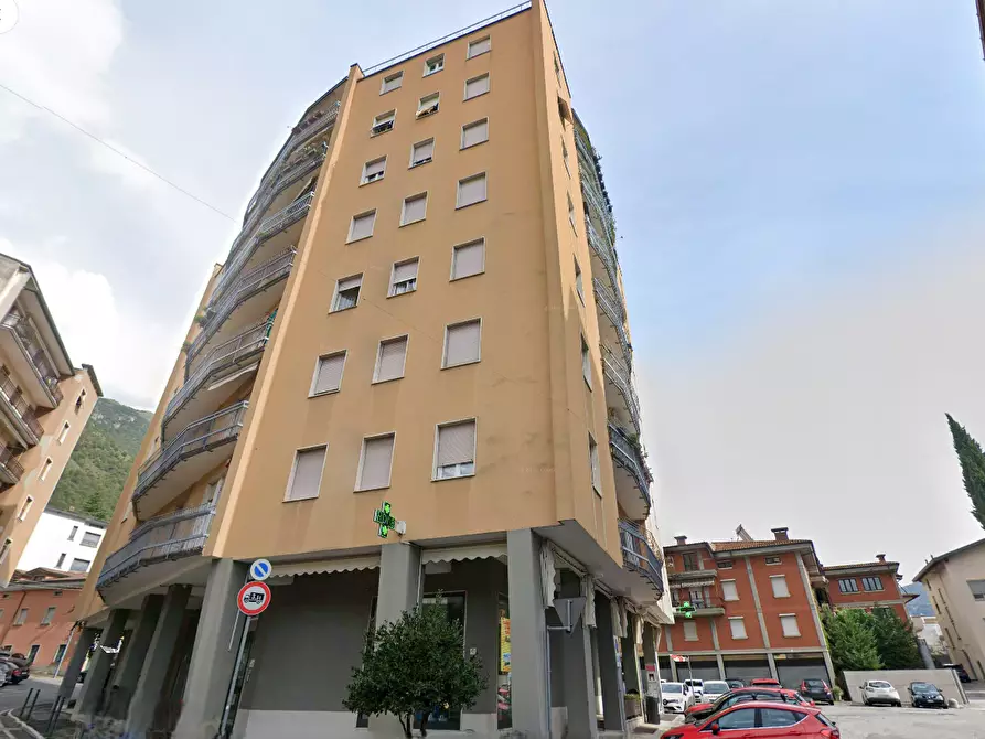 Immagine 15 di Appartamento in vendita  in Via Giacomo Matteotti  a Lumezzane