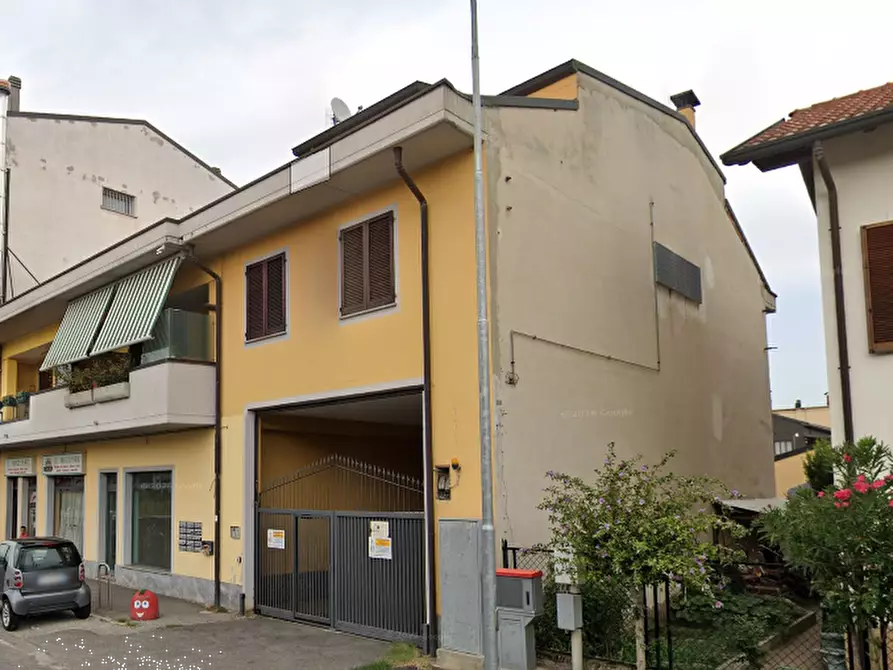 Immagine 13 di Appartamento in vendita  in Via Liberazione a Cesano Maderno