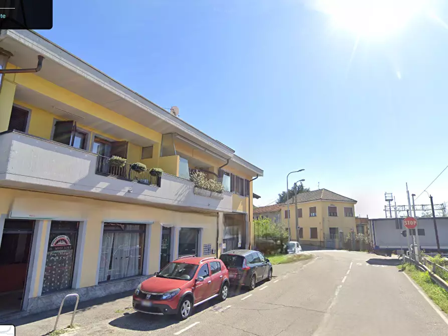 Immagine 14 di Appartamento in vendita  in Via Liberazione a Cesano Maderno