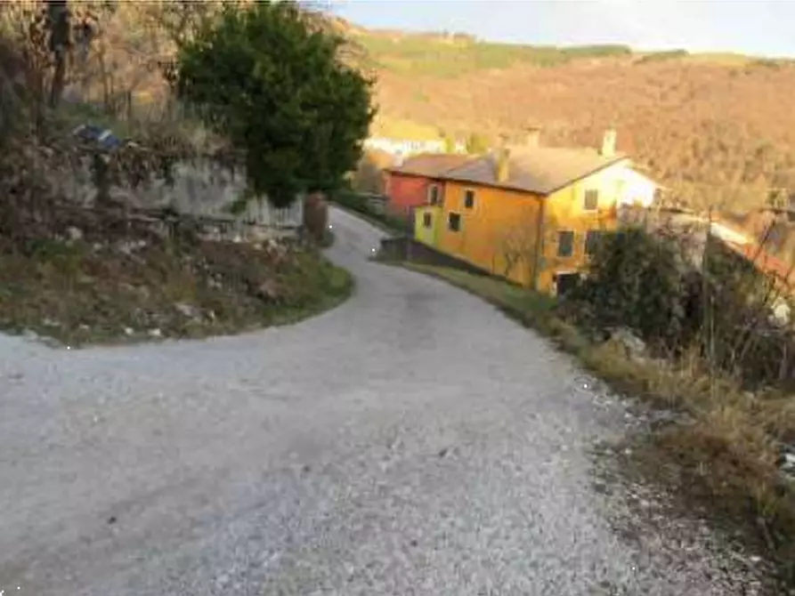 Immagine 5 di Casa indipendente in vendita  in Contrà Bertacchi a Lusiana Conco