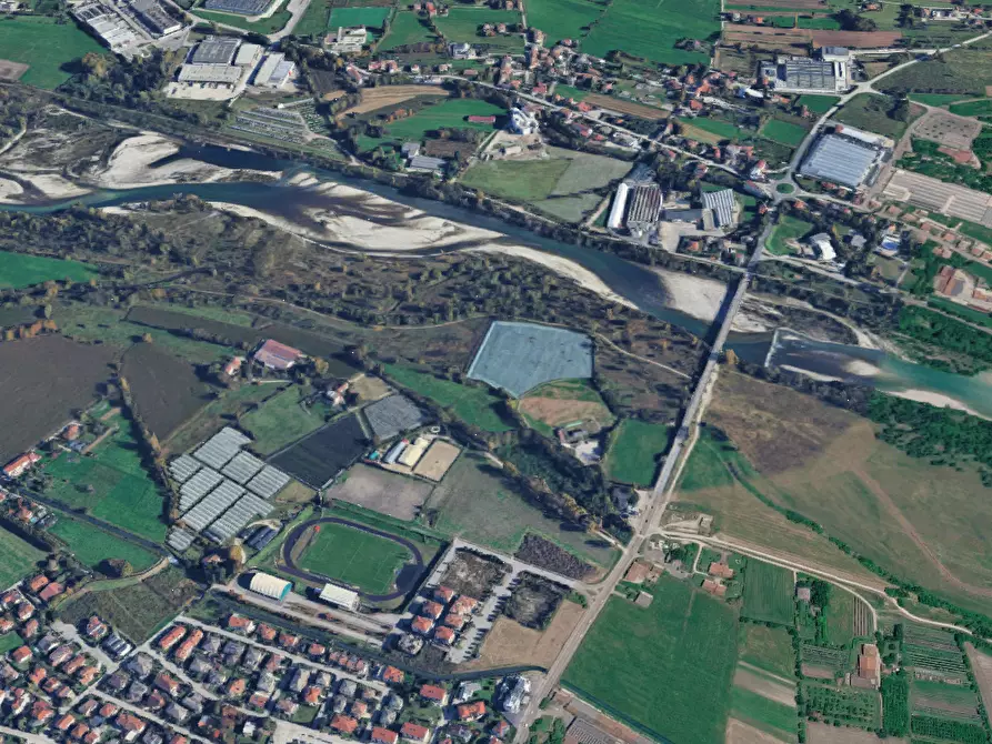 Immagine 14 di Stabile in vendita  in Via Brenta a Nove