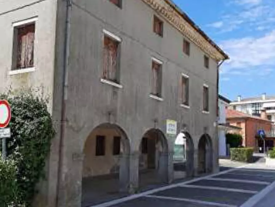 Immagine 3 di Rustico / casale in vendita  in Via Zero Branco a Mogliano Veneto