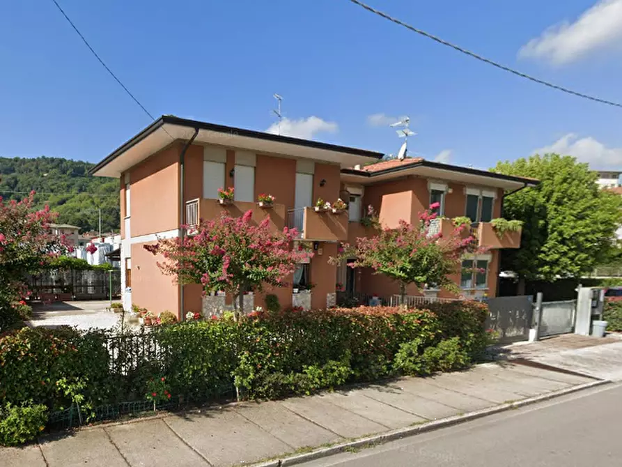 Immagine 6 di Porzione di casa in vendita  in Via Kennedy a Montorso Vicentino
