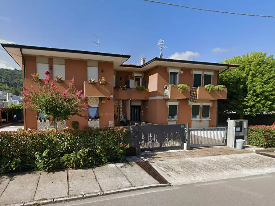 Immagine 7 di Porzione di casa in vendita  in Via Kennedy a Montorso Vicentino