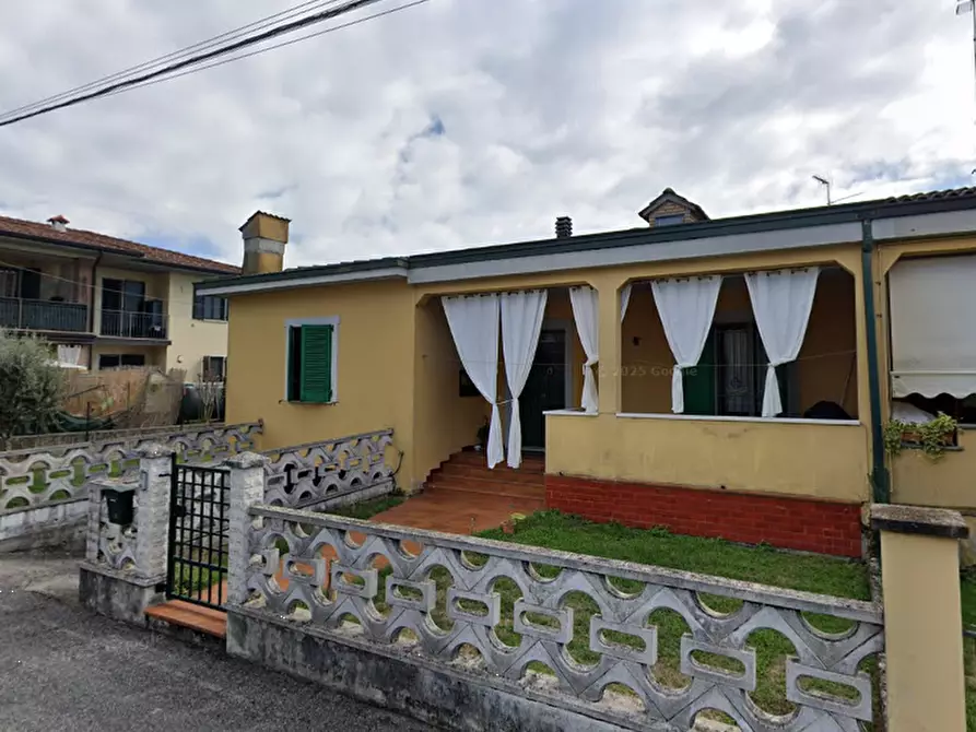 Immagine 2 di Villa in vendita  in Via Angelo Canossi a Bagnolo Mella