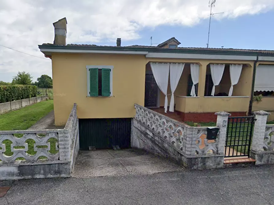 Immagine 8 di Villa in vendita  in Via Angelo Canossi a Bagnolo Mella