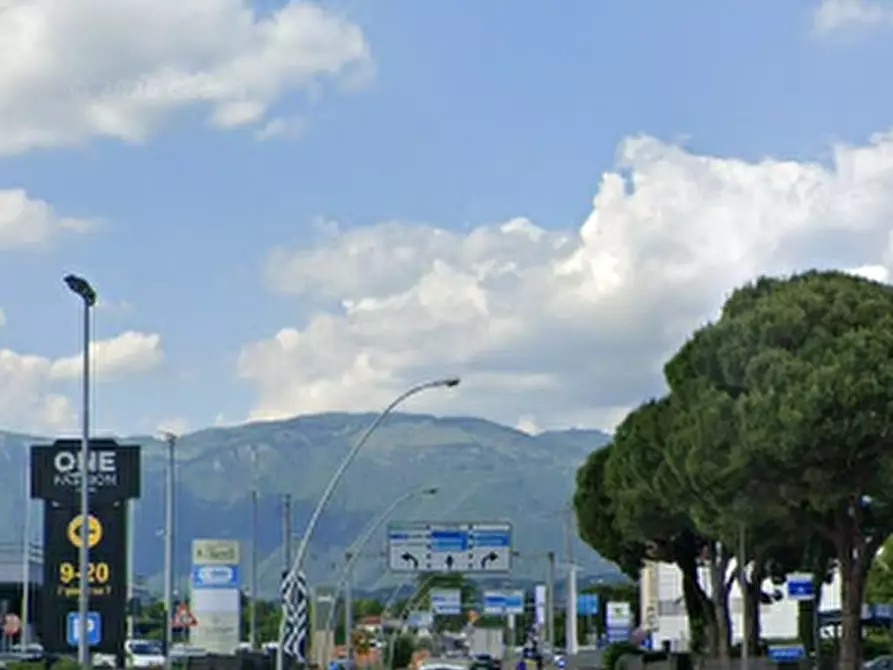 Immagine 7 di Magazzino in vendita  in Via del Terziario a Thiene