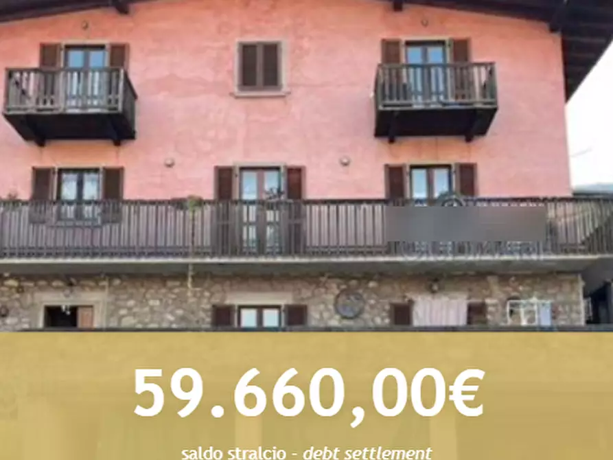 Immagine 1 di Appartamento in vendita  in via Giovanni XXIII a Artogne