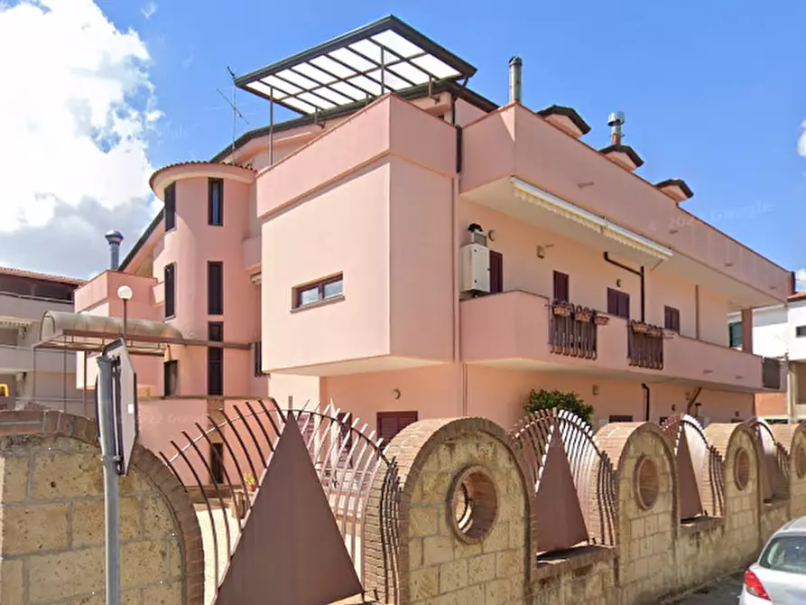 Immagine 2 di Appartamento in vendita  in Via Pietro Nenni a Lusciano