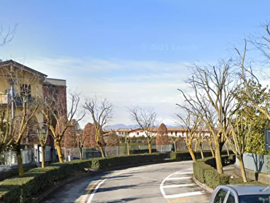 Immagine 6 di Appartamento in vendita  in Via Tintoretto  a Sirmione