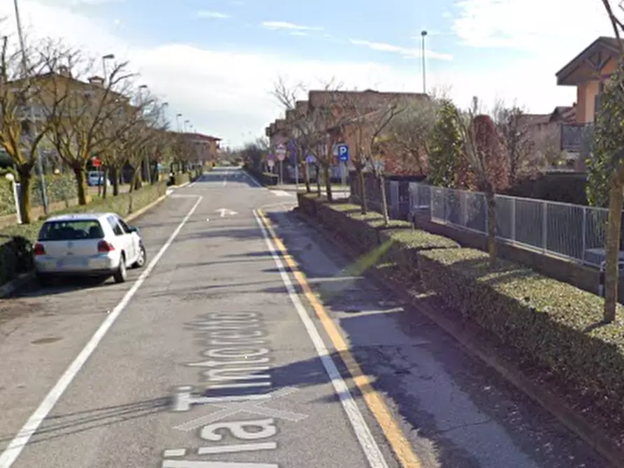 Immagine 7 di Appartamento in vendita  in Via Tintoretto  a Sirmione