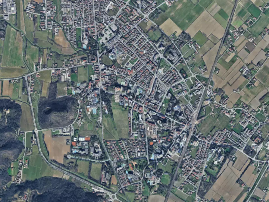 Immagine 6 di Negozio in vendita  in Via Manzoni a Montegrotto Terme