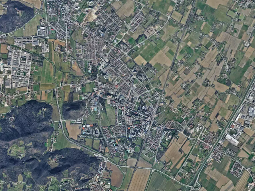 Immagine 8 di Negozio in vendita  in Via Manzoni a Montegrotto Terme