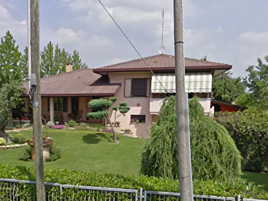 Immagine 4 di Villa in vendita  in via F. Petrarca  a Polverara