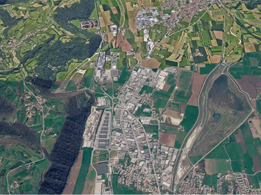 Immagine 12 di Laboratorio in vendita  in Via dell'Artigianato a Trissino