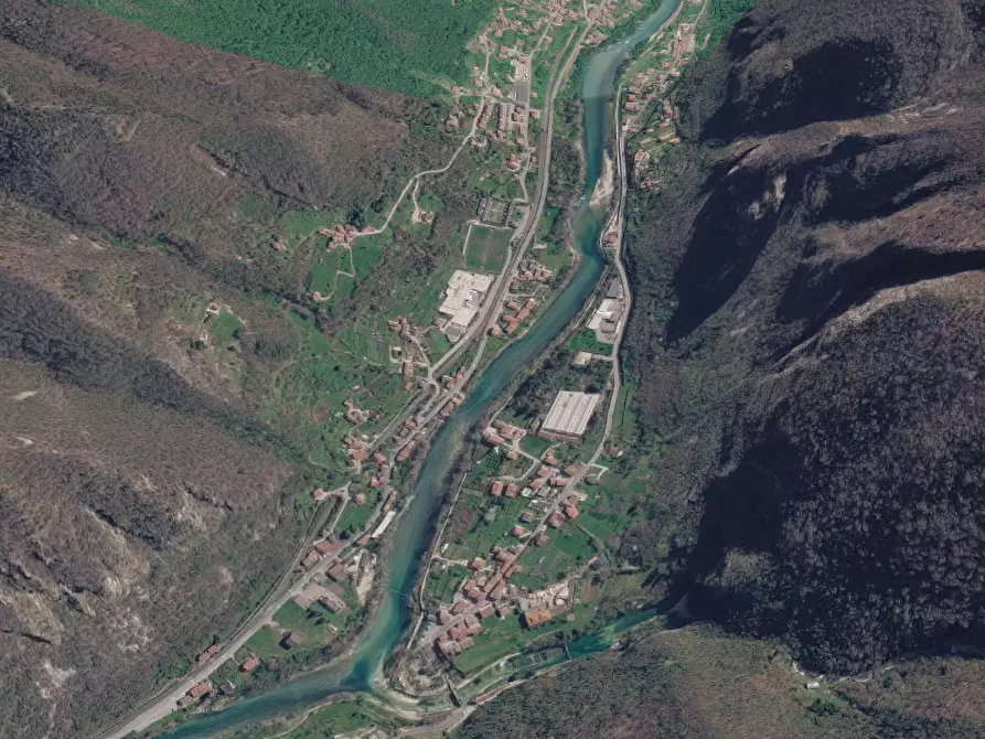 Immagine 16 di Capannone industriale in vendita  in Via Oliero di Sotto a Valbrenta