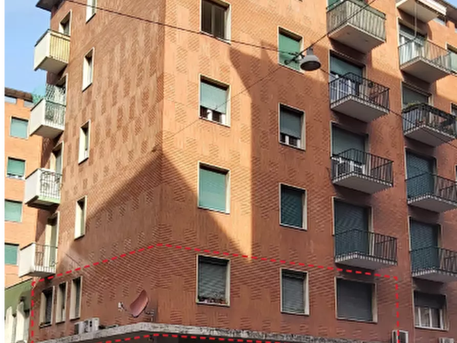 Immagine 2 di Appartamento in vendita  in via Giorgio Ercolani a Bologna