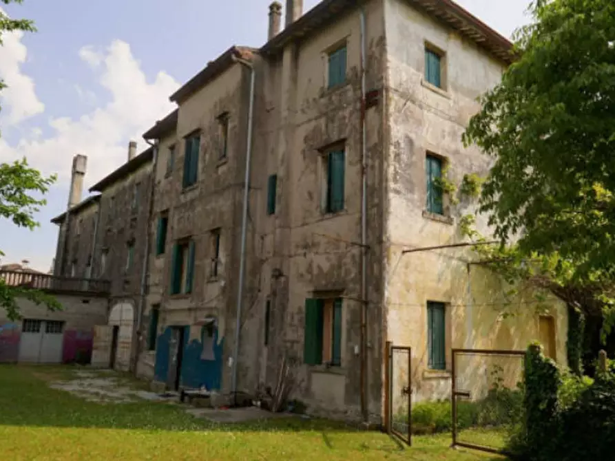 Immagine 10 di Appartamento in vendita  in Viale Michelangelo Grigoletti a Fontanafredda