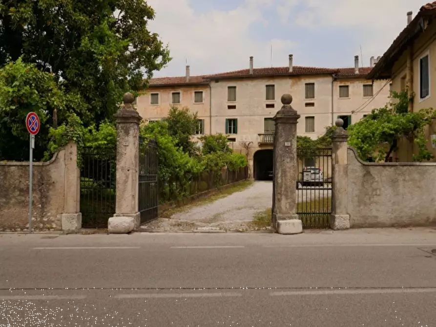 Immagine 3 di Appartamento in vendita  in Viale Michelangelo Grigoletti a Fontanafredda