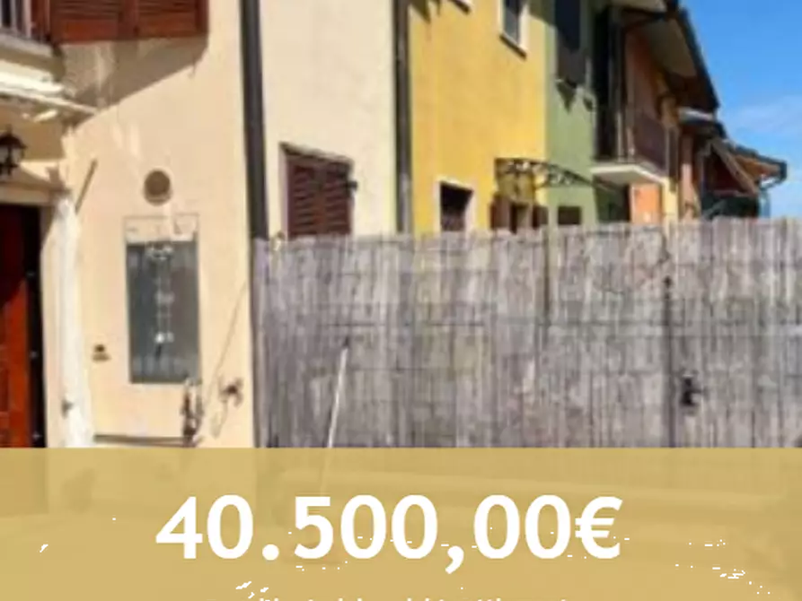 Immagine 1 di Appartamento in vendita  in Via Dalcerri Tosi a San Colombano Al Lambro