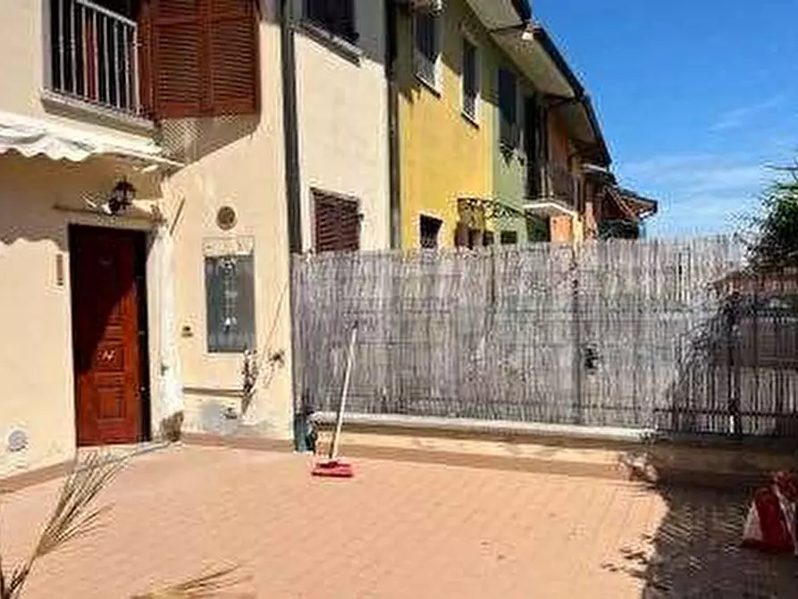 Immagine 2 di Appartamento in vendita  in Via Dalcerri Tosi a San Colombano Al Lambro