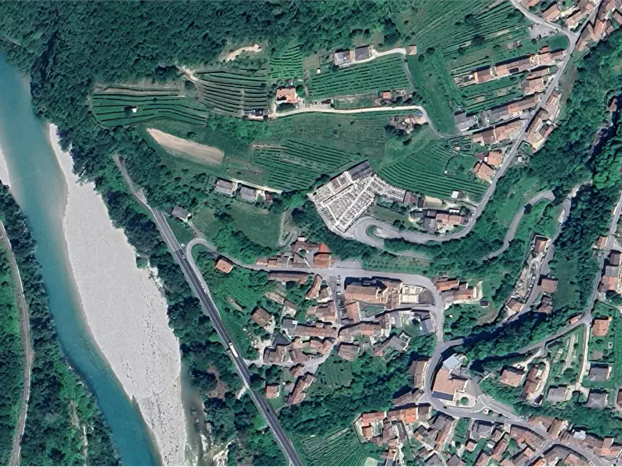 Immagine 12 di Porzione di casa in vendita  in Piazza Roma a Segusino