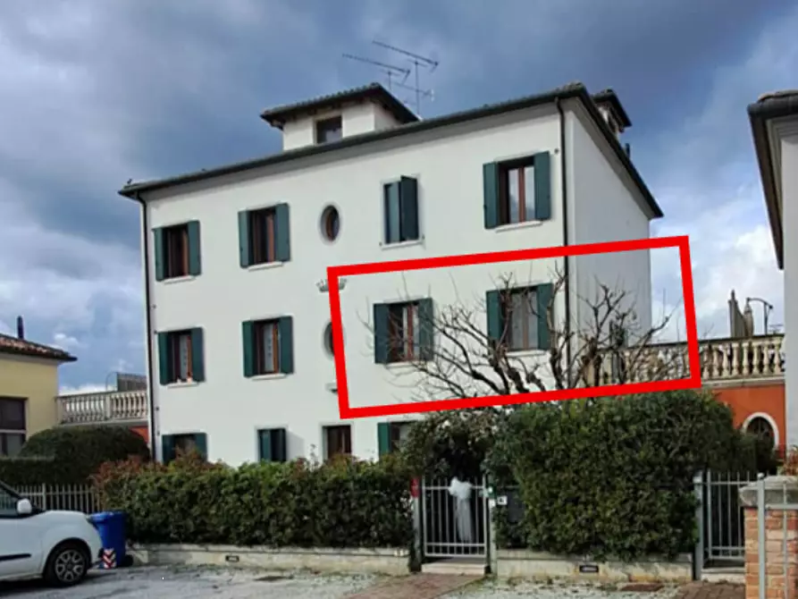 Immagine 2 di Appartamento in vendita  in Via Spineda a Volpago Del Montello