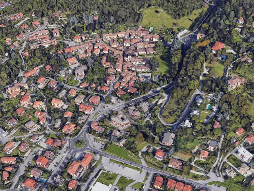 Immagine 6 di Appartamento in vendita  in Via Risorgimento a Longone Al Segrino