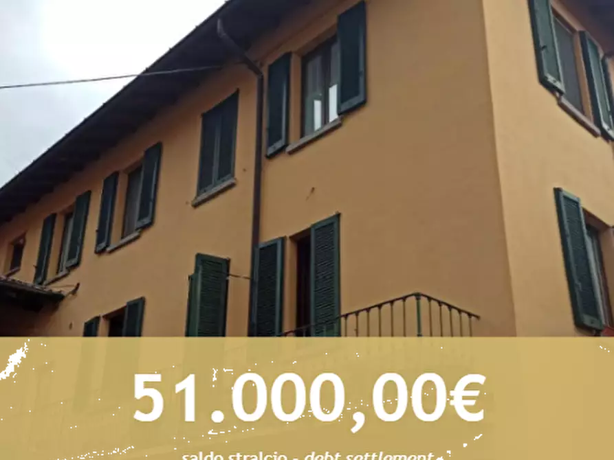 Immagine 1 di Appartamento in vendita  in Via Risorgimento a Longone Al Segrino