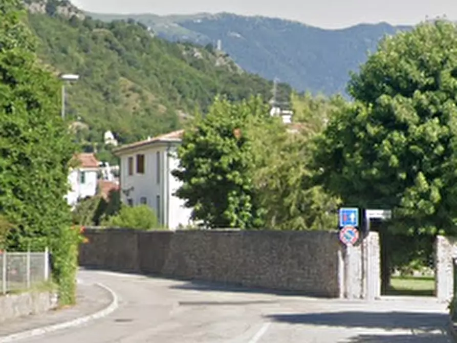 Immagine 17 di Magazzino in vendita  in Via Cinzio Cenedese a Vittorio Veneto