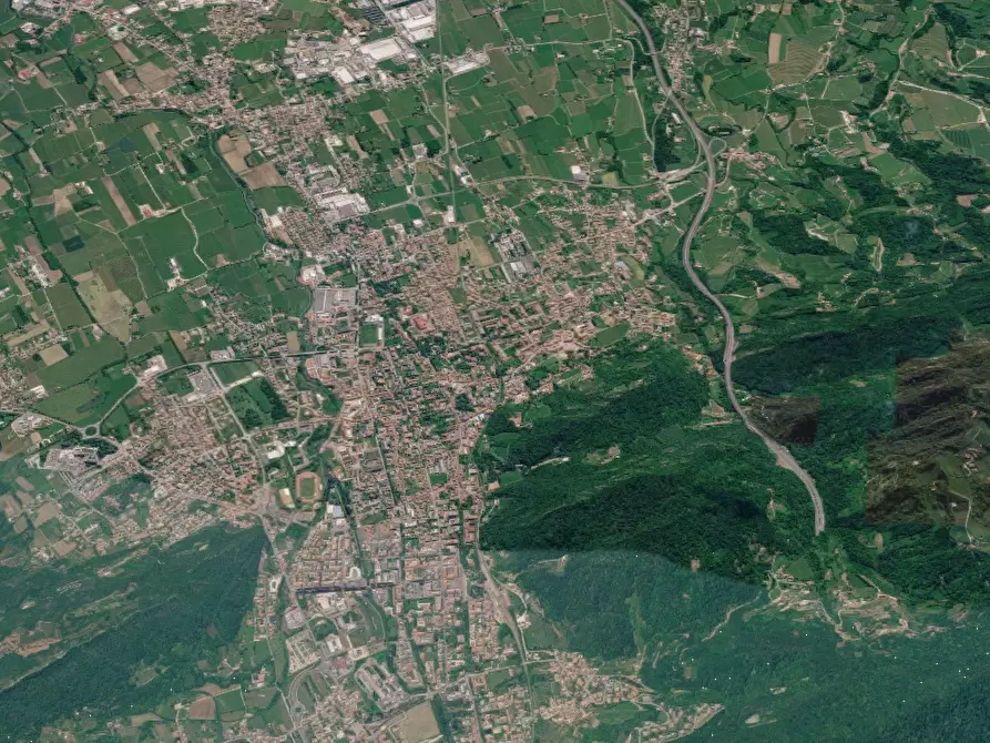 Immagine 24 di Magazzino in vendita  in Via Cinzio Cenedese a Vittorio Veneto
