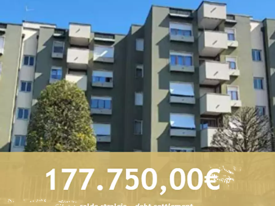 Immagine 1 di Appartamento in vendita  in Via del Lazzaretto a Vanzago