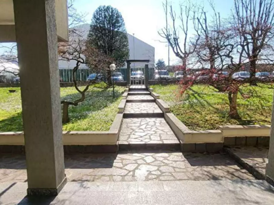 Immagine 7 di Appartamento in vendita  in Via del Lazzaretto a Vanzago