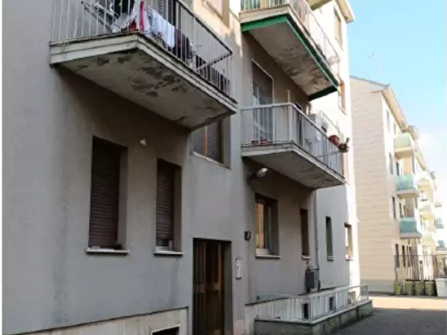 Immagine 4 di Appartamento in vendita  in Via Di Vittorio Giuseppe a Milano
