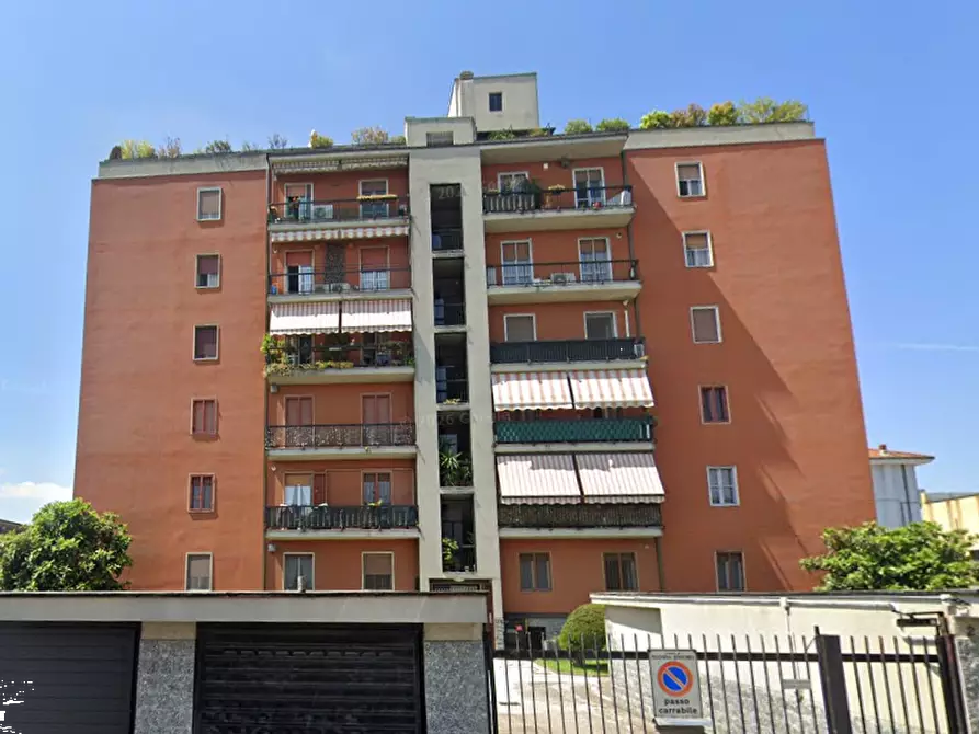 Immagine 3 di Appartamento in vendita  in Via Giuseppe Giusti a Peschiera Borromeo